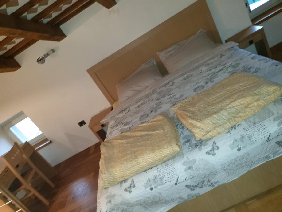 Smartno Apartmaji Goran Appartement Kojsko Buitenkant foto