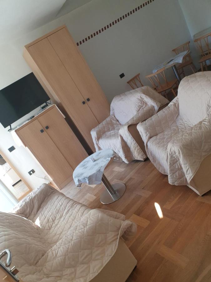 Smartno Apartmaji Goran Appartement Kojsko Buitenkant foto