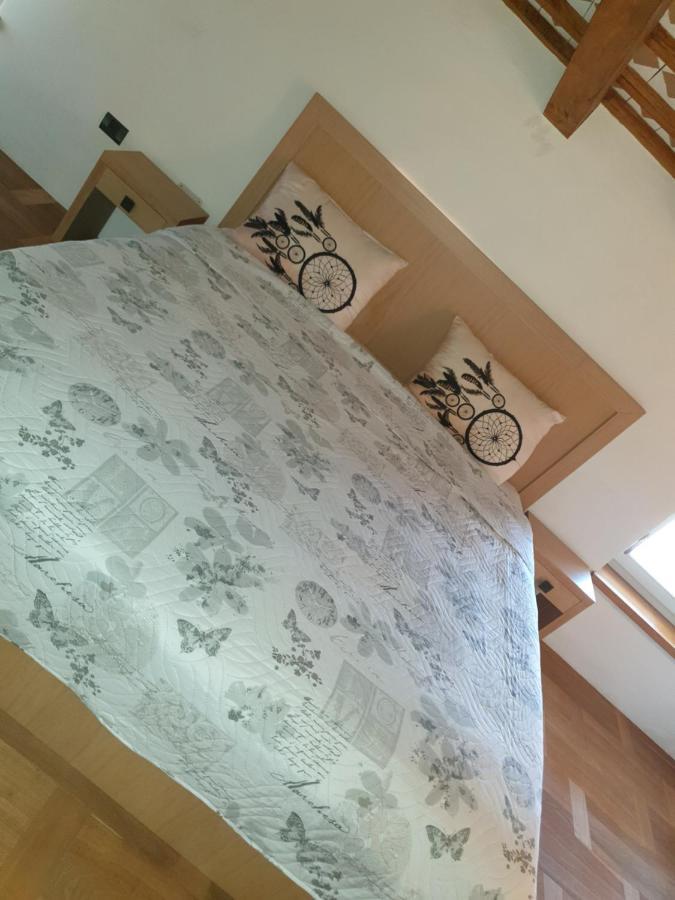 Smartno Apartmaji Goran Appartement Kojsko Buitenkant foto